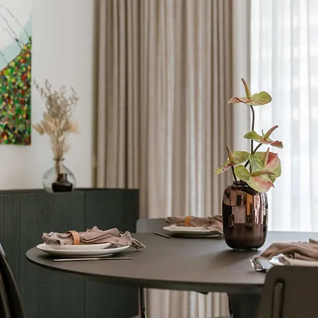 Apartament Huswell - Cozy Ground-floor With Terrace In